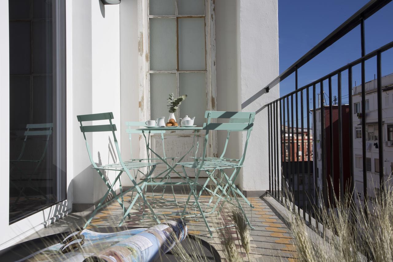 Singularstays Parque Central Valencia Exterior photo